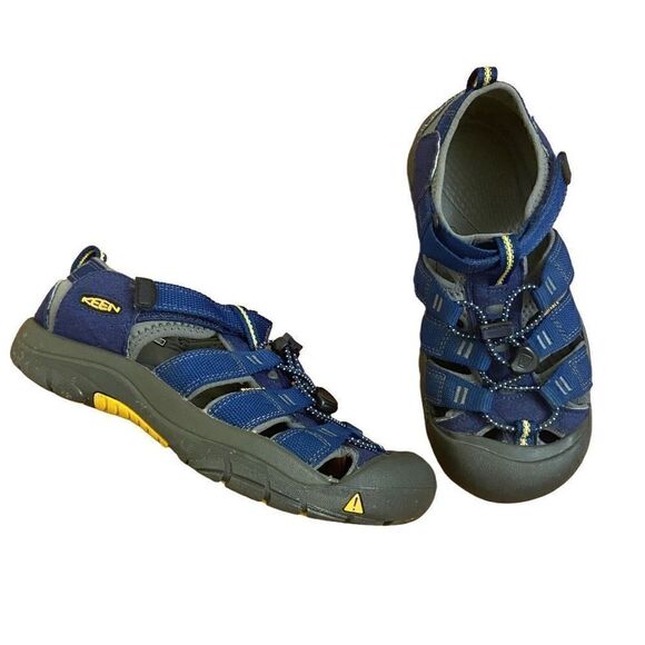 Keen Big Kids Newport H2 Sandals Blue Depths/Gargoyle Size 4 - Picture 1 of 4